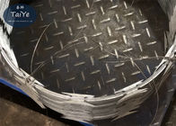 Alambre afiladísimo de acero galvanizado sumergido caliente del alambre de la maquinilla de afeitar del CBT 65 del material del alambre del hierro