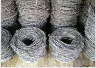 Rollo galvanizado sumergido caliente 25kg/bobina del alambre de púas de la seguridad de la cerca